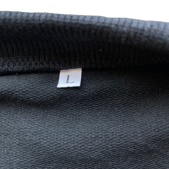 "Champagne Gang" Lightweight Black and White Long Sleeve Sweatshirt Size Large - Picture 6 of 6